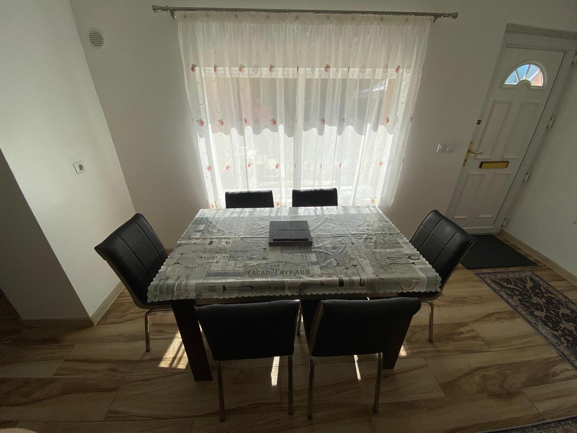 Transilvania Rent Хунедоара Екстериор снимка